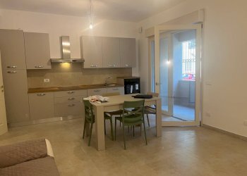 Foto 1 - Casa indipendente via nevilio casarosa
5, Cascina - foto 1