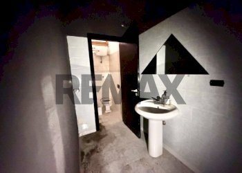 Bagno - Laboratory Via Platone
6, Marano di Napoli - photo 19