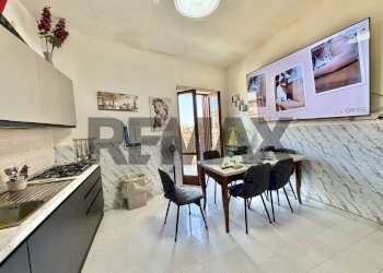 Sala da pranzo - Three-room apartment San Rocco
228, Marano di Napoli - photo 5