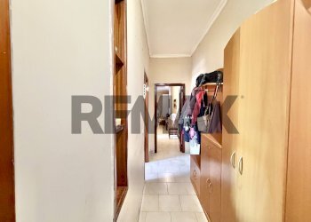 Hall / corridoio - Three-room apartment San Rocco
228, Marano di Napoli - photo 10