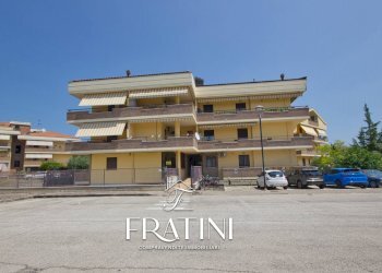 Foto 18 - Four-room apartment Via Piazza Lipari
 
13, Tortoreto - photo 18