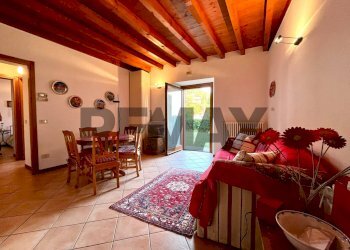 Sala da pranzo - Bilocale Piazza Casale
 
6, Calolziocorte - foto 1