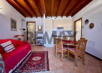 Sala da pranzo - Bilocale Piazza Casale
 
6, Calolziocorte - foto 2