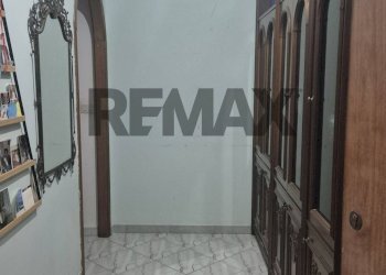 Hall / corridoio - Bilocale Via Delle Rose
106, Roma - foto 2