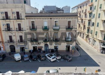 Edificio all\'aperto - Casa indipendente Via Principe Amedeo
 
282, Taranto - foto 1