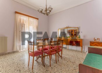 Sala da pranzo - Villa Contrada Laire
 
2, Alberobello - foto 22