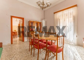 Sala da pranzo - Villa Contrada Laire
 
2, Alberobello - foto 25