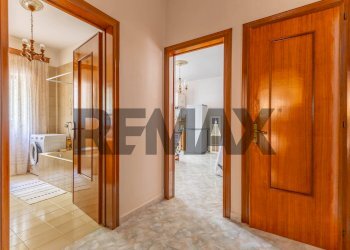 Hall / corridoio - Villa Contrada Laire
 
2, Alberobello - foto 38