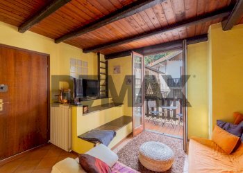 Soggiorno - Bilocale Via Traversa di Via Sempione
 
10, Lesa - foto 4
