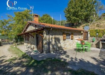 Foto 2 - Villa frazione Vicorati
 
snc, Dicomano - photo 2