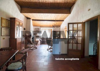 Sala da pranzo - Independent house VIA TRENTO
 
30, Roccastrada - photo 7