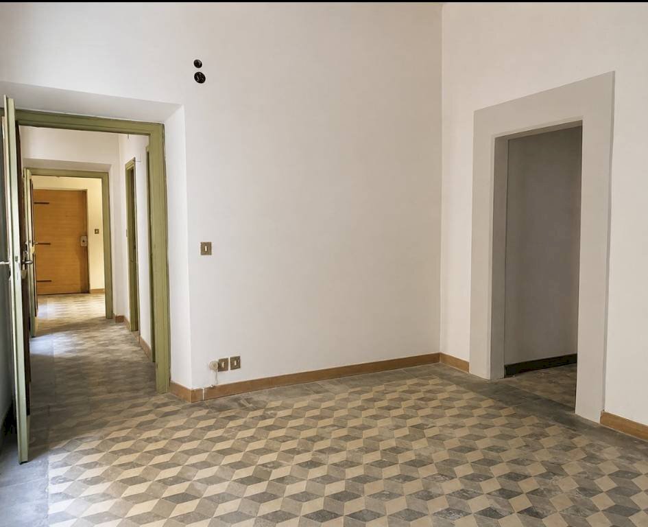 Soggiorno - Four-room apartment via dei Banchi Nuovi, 5, Roma (neighborhood Centro Storico) - photo 1