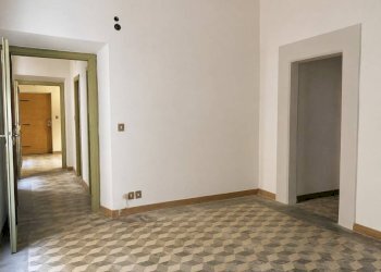 Soggiorno - Quadrilocale via dei Banchi Nuovi, 5, Roma (zona Centro Storico) - foto 1