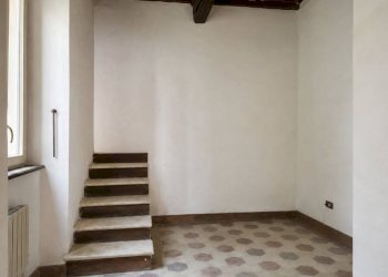 Camera da letto - Quadrilocale via dei Banchi Nuovi, 5, Roma (zona Centro Storico) - foto 5