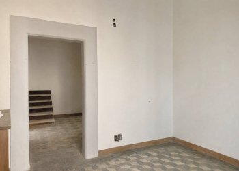 Soggiorno - Quadrilocale via dei Banchi Nuovi, 5, Roma (zona Centro Storico) - foto 9