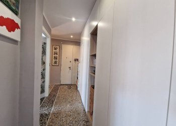 Ingresso - Trilocale via Odoardo Ganduccio, 2, Genova (zona Nervi) - foto 2