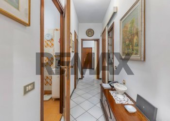 Hall / corridoio - Trilocale Via De Antichi
 
8, Monza - foto 14