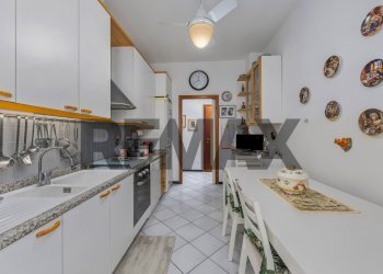 Cucina - Trilocale Via De Antichi
 
8, Monza - foto 16