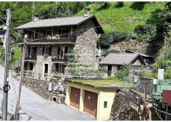 Facciata - Villa via Martiri, Valle Cannobina - foto 42