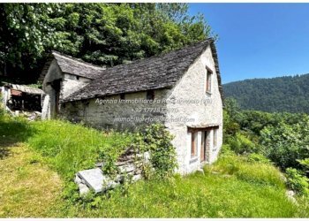 Terreno - Rustico via Colonnello Garbagni, 79, Craveggia - foto 1