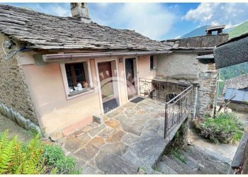 Giardino - Casa indipendente via Grè, 8, Valle Cannobina - foto 2