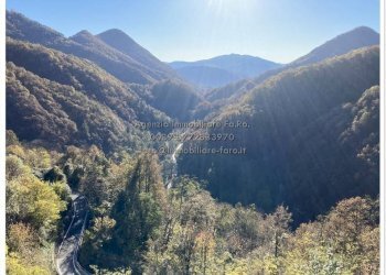 Vista - Casa indipendente via Luigi Cadorna, 54, Aurano - foto 2