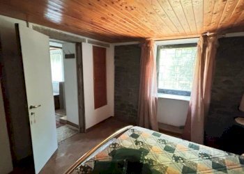 Camera da letto - Casa indipendente via Brandibella, 2, Valle Cannobina - foto 24