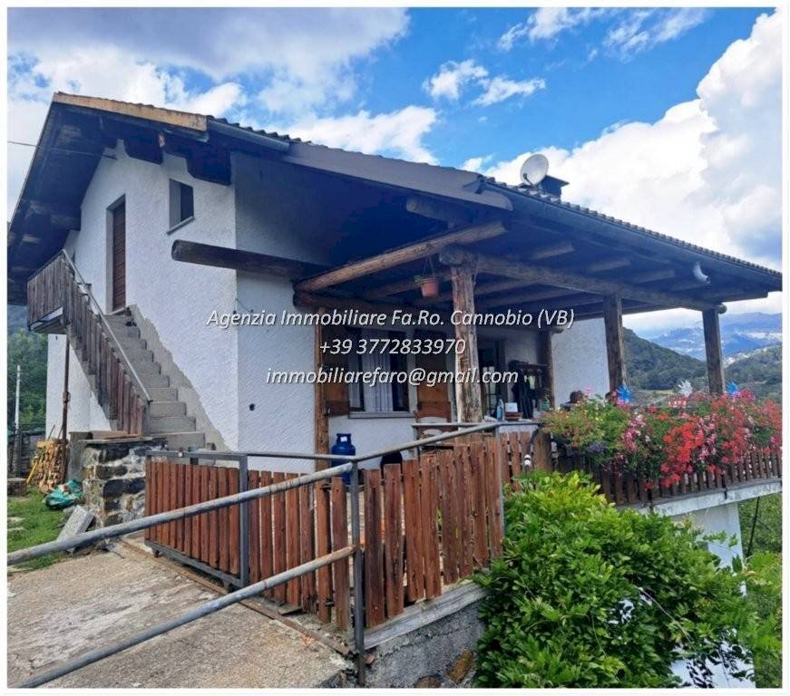 Facciata - Villa strada Provinciale della Valle Cannobina, Valle Cannobina - foto 2