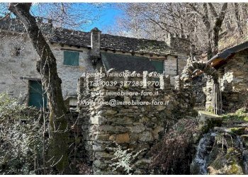 Facciata - Casa indipendente via Spoccia, Valle Cannobina - foto 43