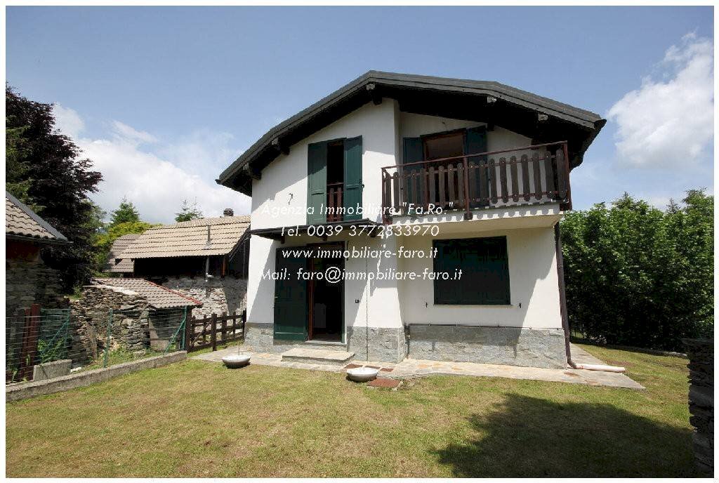 Facciata - Villa Località Alpe Segletta, Aurano - foto 1
