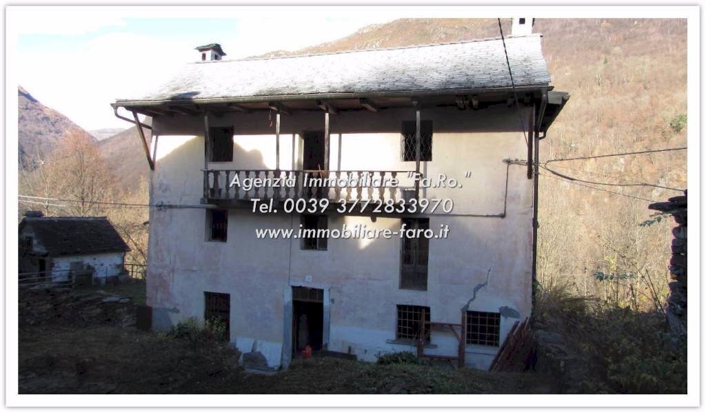 Facciata - Villa strada Statale 631, 10, Cannobio - foto 2