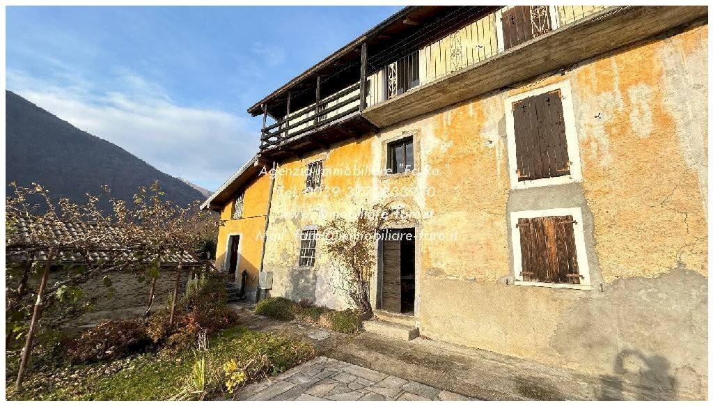 Facciata - Rustico via Monte Zeda, Aurano - foto 1