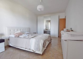 Camera da letto - Casa indipendente strada Rifreddo, Mondovì - foto 12