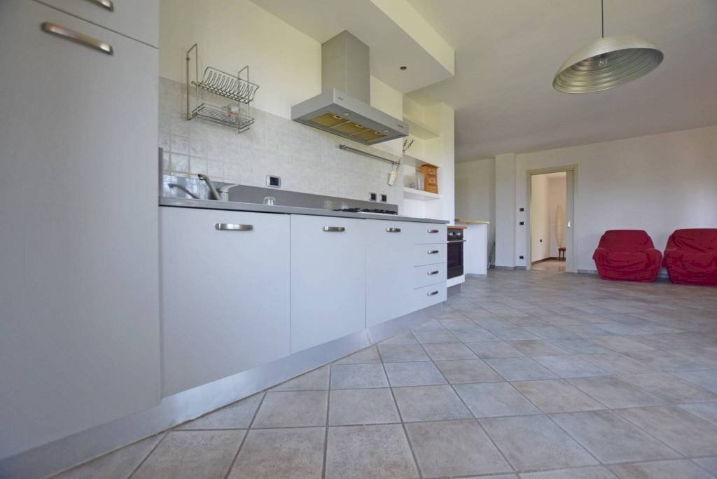 Cucina - Casa indipendente via Giuseppe Bessone, 14, Villanova Mondovì - foto 3