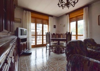 Salone - Casa indipendente via Giuseppe Bessone, 14, Villanova Mondovì - foto 9