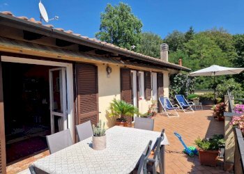 Terrazzo - Trilocale via Giacomo Matteotti, 26, Casciago - foto 2