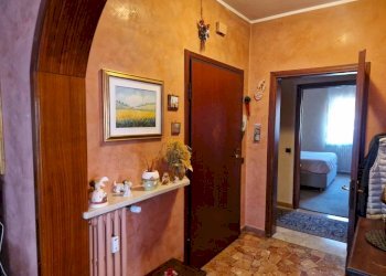 Ingresso - Trilocale via Giacomo Matteotti, 26, Casciago - foto 6