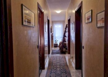 Corridoio - Trilocale via Giacomo Matteotti, 26, Casciago - foto 14