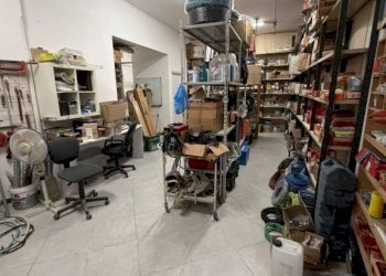 Magazzino - Negozio via Angelo Orsini, Genova (zona Albaro) - foto 12