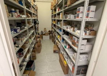 Magazzino - Negozio via Angelo Orsini, Genova (zona Albaro) - foto 14