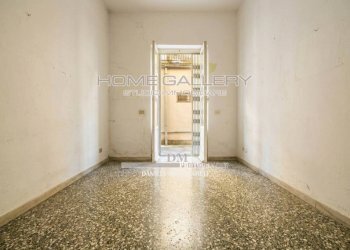 Camera da letto - Three-room apartment corso Alessandro De Stefanis, 12, Genova (neighborhood Marassi) - photo 5
