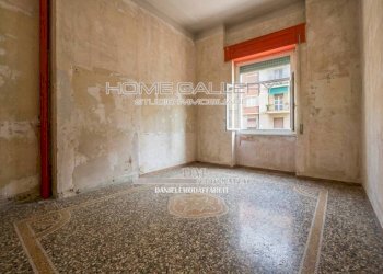 Camera da letto - Three-room apartment corso Alessandro De Stefanis, 12, Genova (neighborhood Marassi) - photo 10