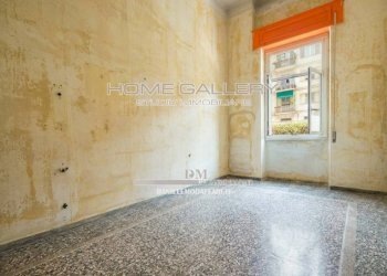 Camera da letto - Three-room apartment corso Alessandro De Stefanis, 12, Genova (neighborhood Marassi) - photo 12