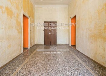 Interno palazzo - Three-room apartment corso Alessandro De Stefanis, 12, Genova (neighborhood Marassi) - photo 15