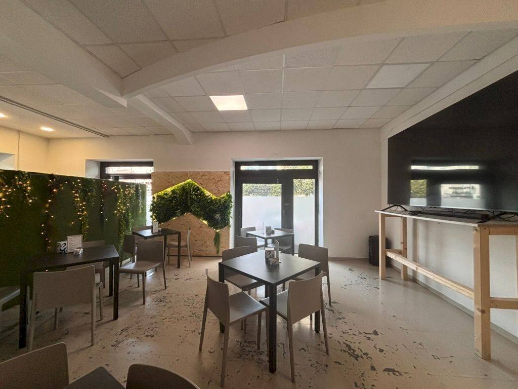 Interno non residenziale - Cafeteria - Cold Bar Savona (neighborhood Legino) - photo 2