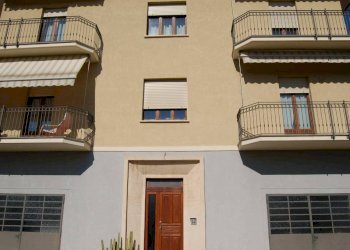 Facciata - Appartamento via Padana Inferiore, 25, Chieri - foto 1