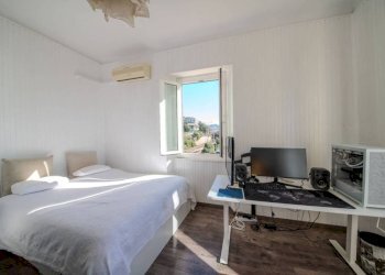 Camera da letto - Villa via Quarto, 45B, Genova (zona Quarto) - foto 26