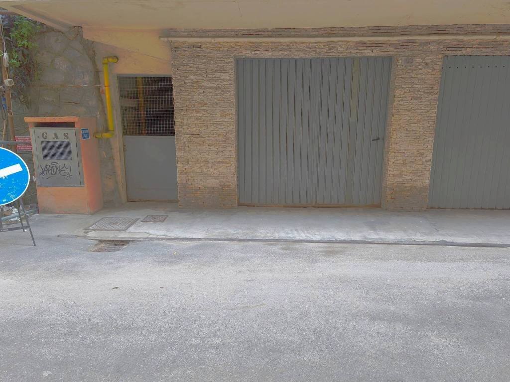 Box auto - Box viale Pio VII, Genova (neighborhood Quarto) - photo 2