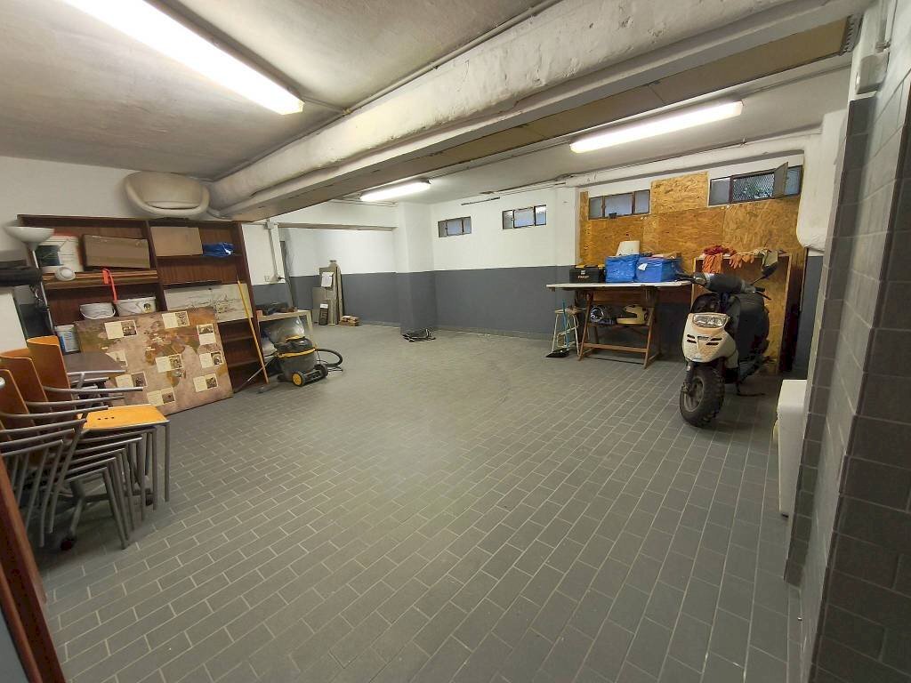 Cantina - Box viale Pio VII, Genova (neighborhood Quarto) - photo 3
