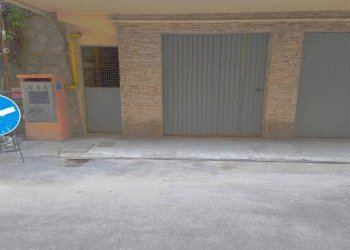 Box auto - Box viale Pio VII, Genova (neighborhood Quarto) - photo 2